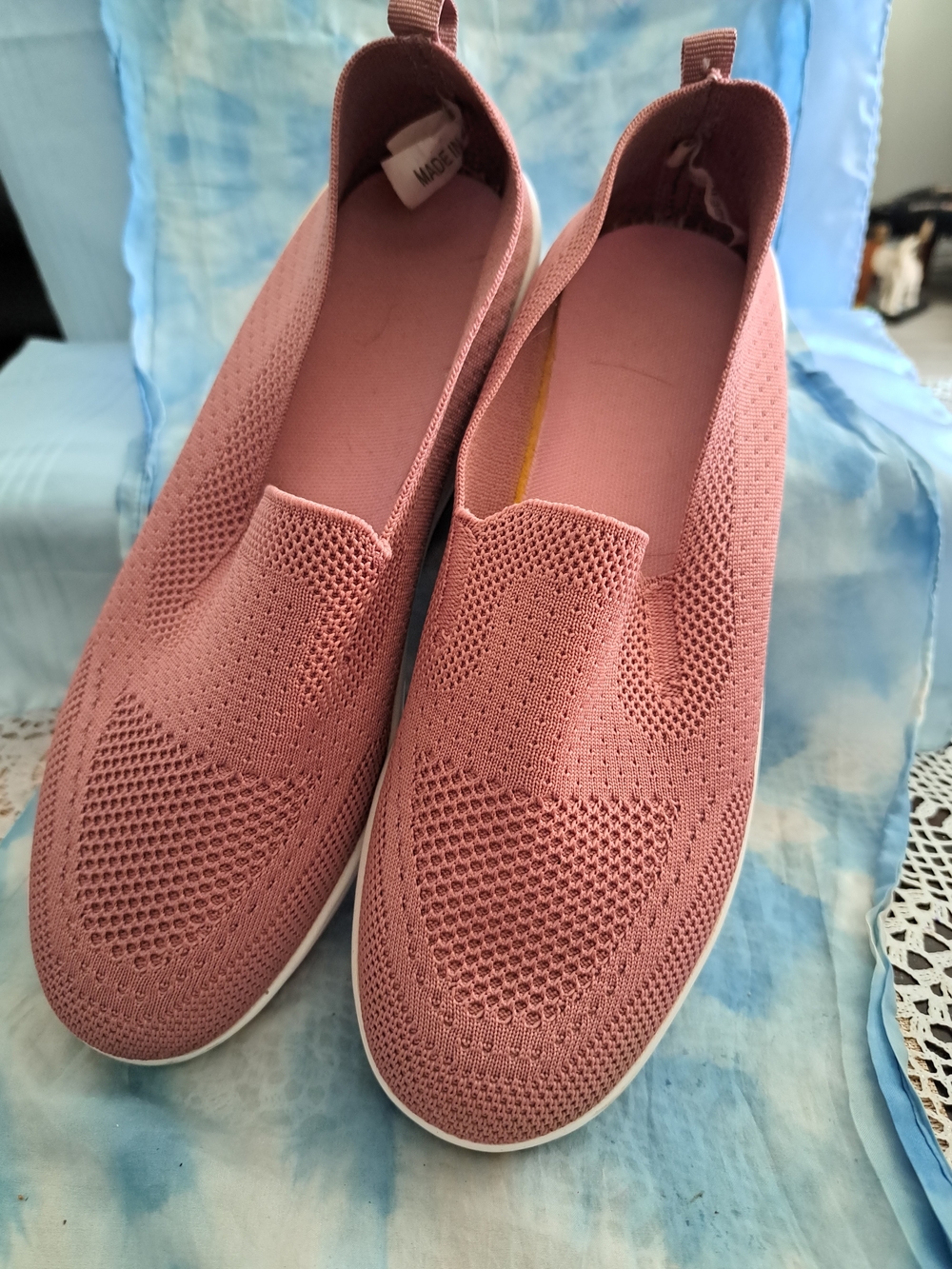 Slip-On Knit Women’s Sneakers - Mauve Pink